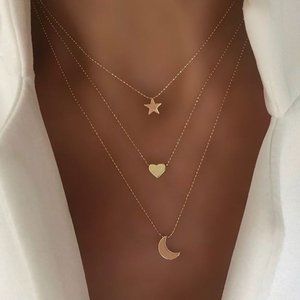 ❤️ Cute sweet Necklace Multilayered star moon heart